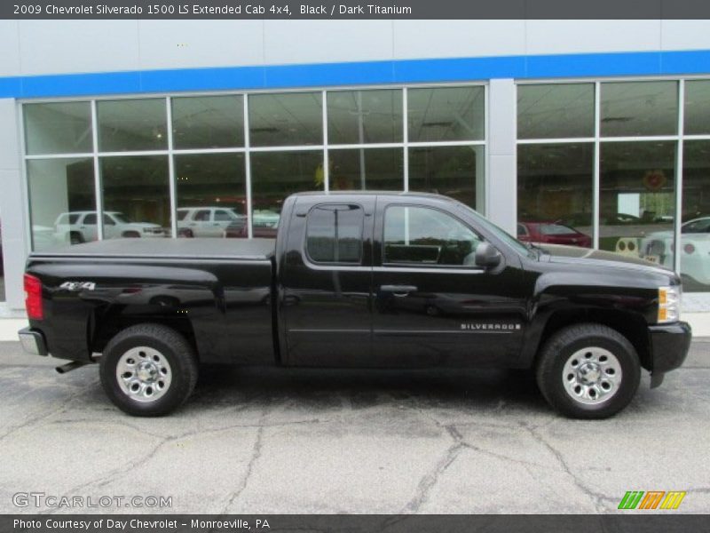 Black / Dark Titanium 2009 Chevrolet Silverado 1500 LS Extended Cab 4x4