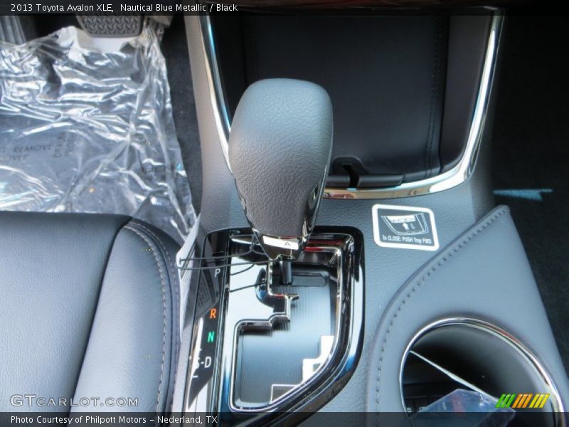 Nautical Blue Metallic / Black 2013 Toyota Avalon XLE