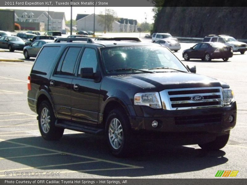 Tuxedo Black Metallic / Stone 2011 Ford Expedition XLT