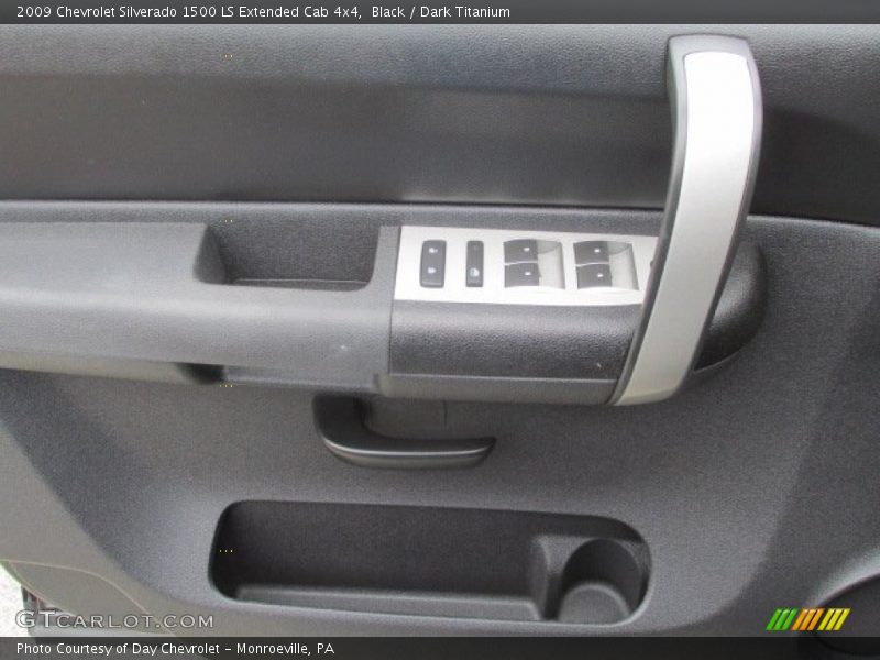 Black / Dark Titanium 2009 Chevrolet Silverado 1500 LS Extended Cab 4x4