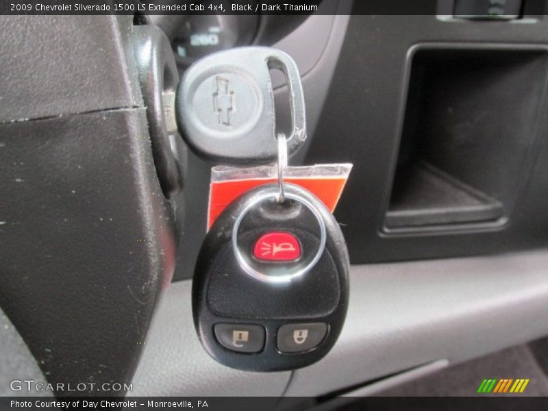 Black / Dark Titanium 2009 Chevrolet Silverado 1500 LS Extended Cab 4x4