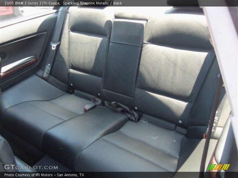 Rear Seat of 2005 3 Series 325i Coupe