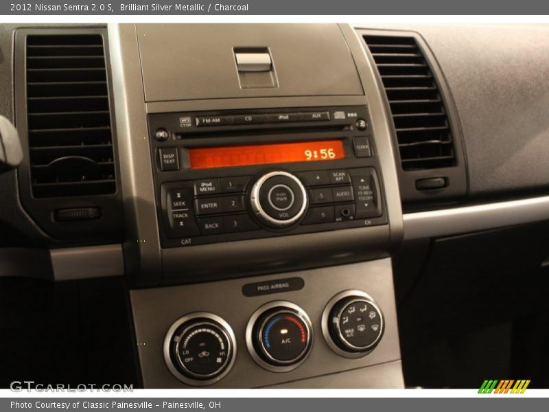 Brilliant Silver Metallic / Charcoal 2012 Nissan Sentra 2.0 S