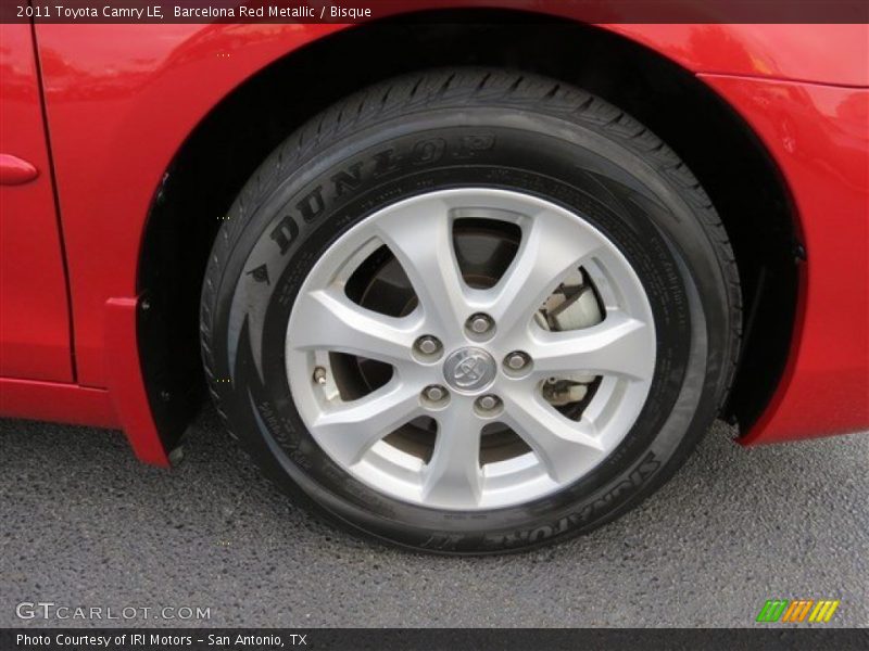 Barcelona Red Metallic / Bisque 2011 Toyota Camry LE