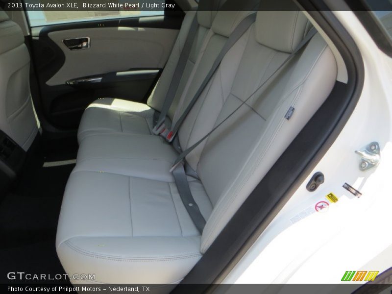 Blizzard White Pearl / Light Gray 2013 Toyota Avalon XLE