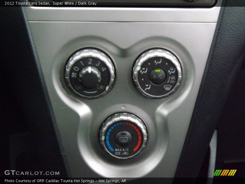 Super White / Dark Gray 2012 Toyota Yaris Sedan