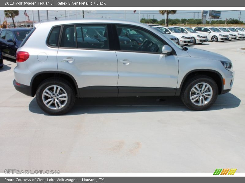 Reflex Silver Metallic / Black 2013 Volkswagen Tiguan S