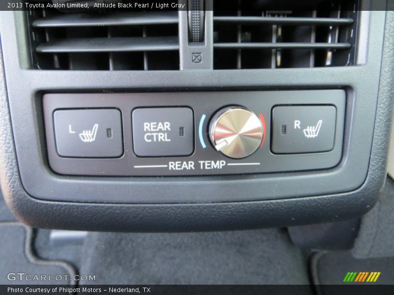Attitude Black Pearl / Light Gray 2013 Toyota Avalon Limited