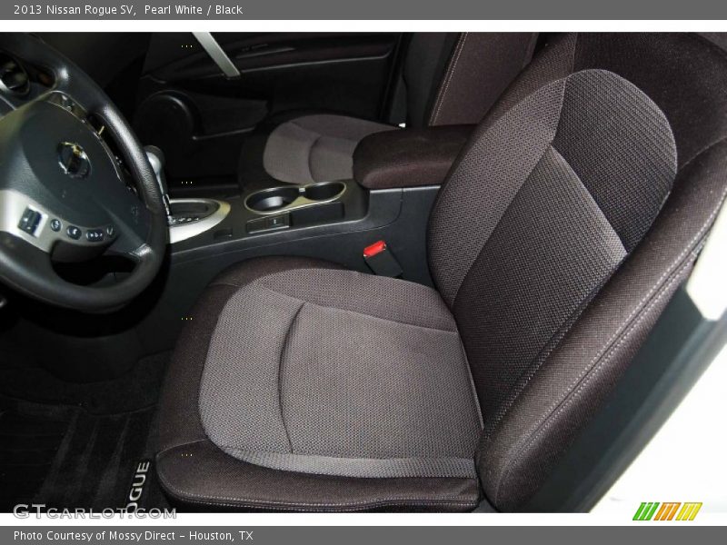 Pearl White / Black 2013 Nissan Rogue SV