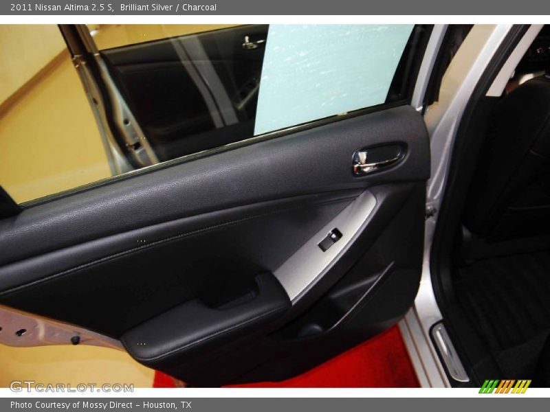 Brilliant Silver / Charcoal 2011 Nissan Altima 2.5 S
