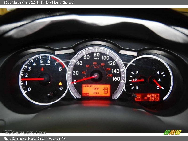 Brilliant Silver / Charcoal 2011 Nissan Altima 2.5 S