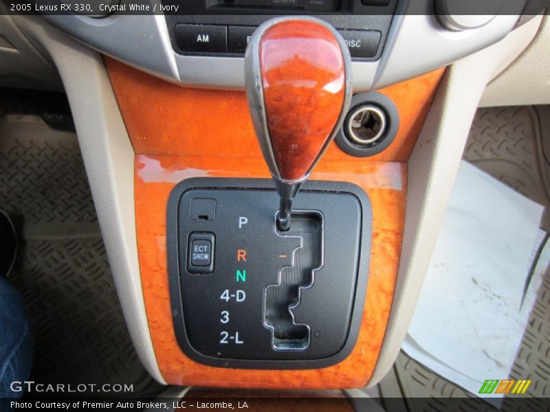 Crystal White / Ivory 2005 Lexus RX 330