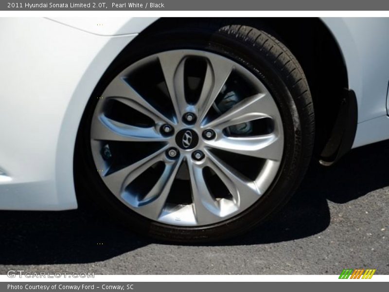 Pearl White / Black 2011 Hyundai Sonata Limited 2.0T