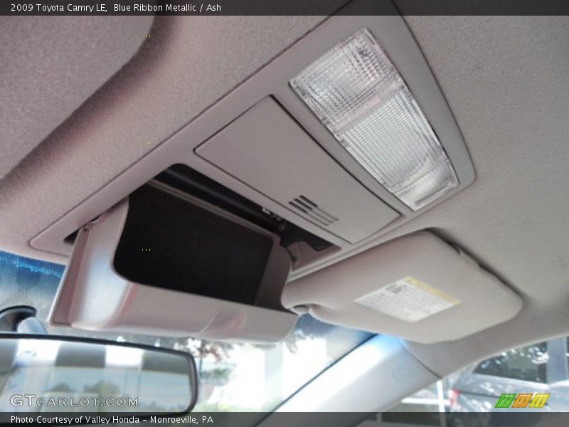 Blue Ribbon Metallic / Ash 2009 Toyota Camry LE