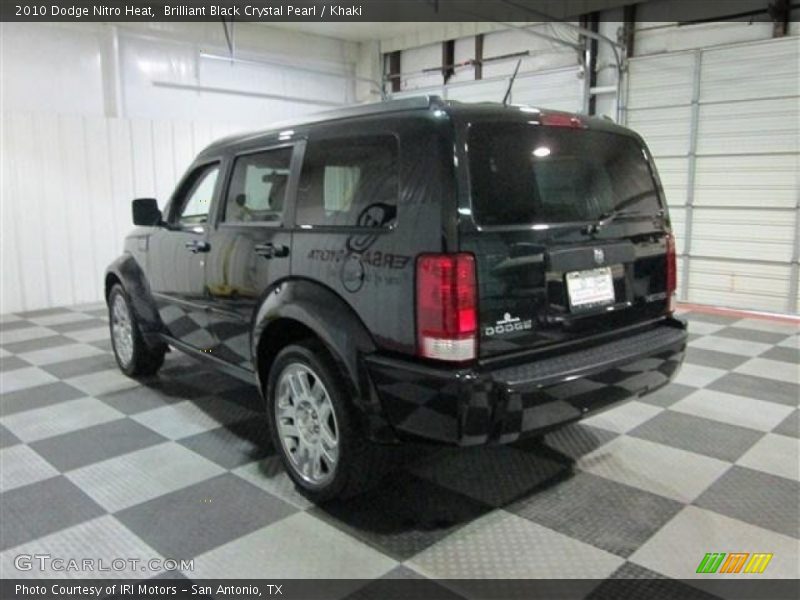 Brilliant Black Crystal Pearl / Khaki 2010 Dodge Nitro Heat