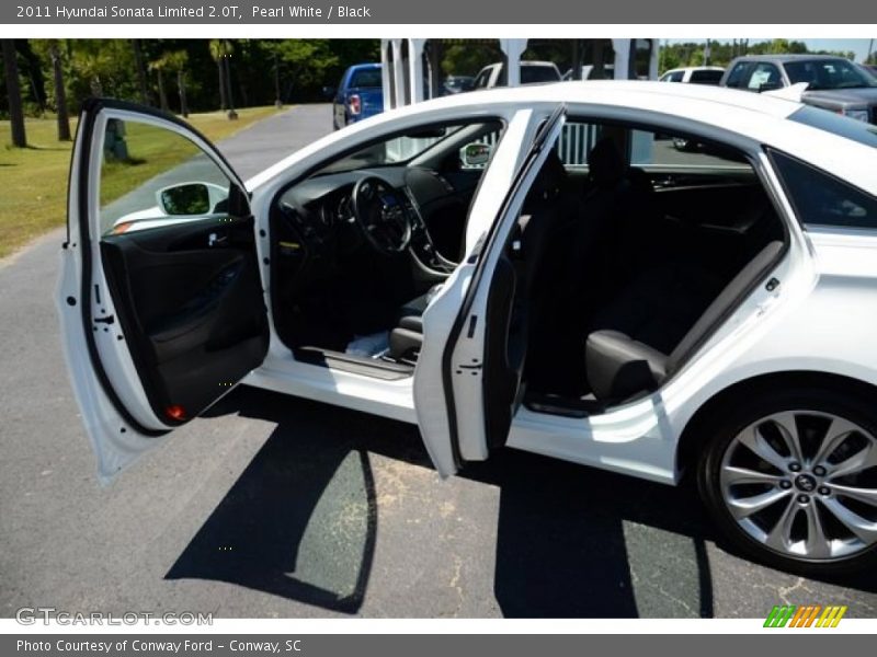 Pearl White / Black 2011 Hyundai Sonata Limited 2.0T