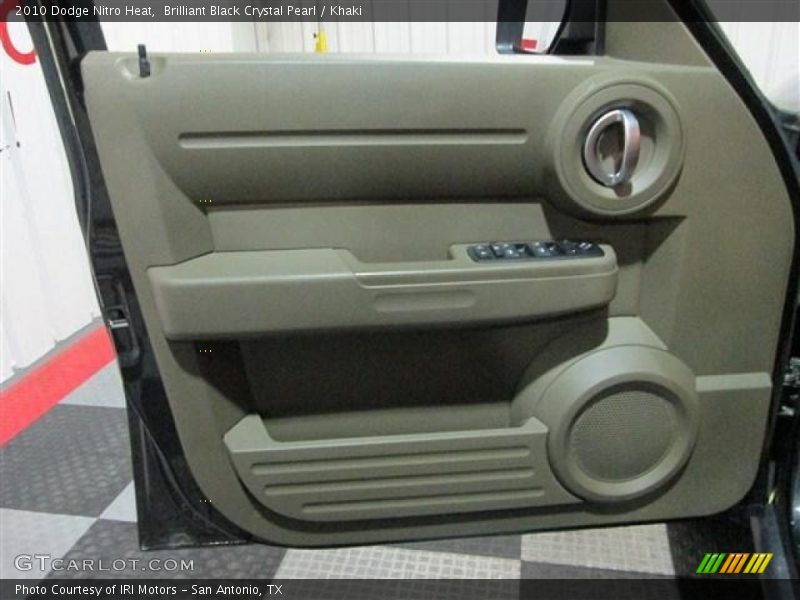 Brilliant Black Crystal Pearl / Khaki 2010 Dodge Nitro Heat