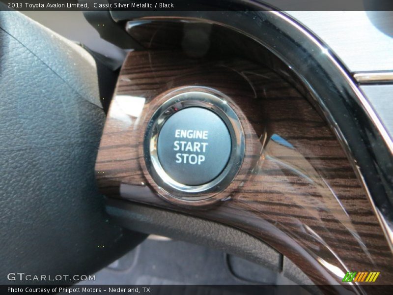 Classic Silver Metallic / Black 2013 Toyota Avalon Limited