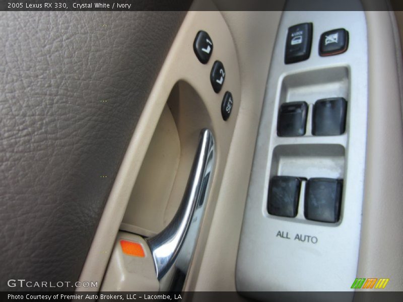 Crystal White / Ivory 2005 Lexus RX 330