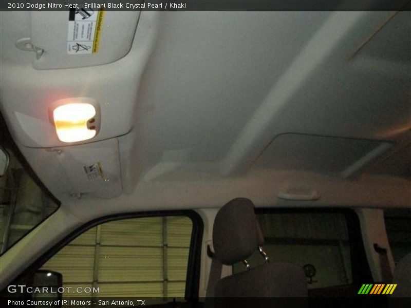 Brilliant Black Crystal Pearl / Khaki 2010 Dodge Nitro Heat
