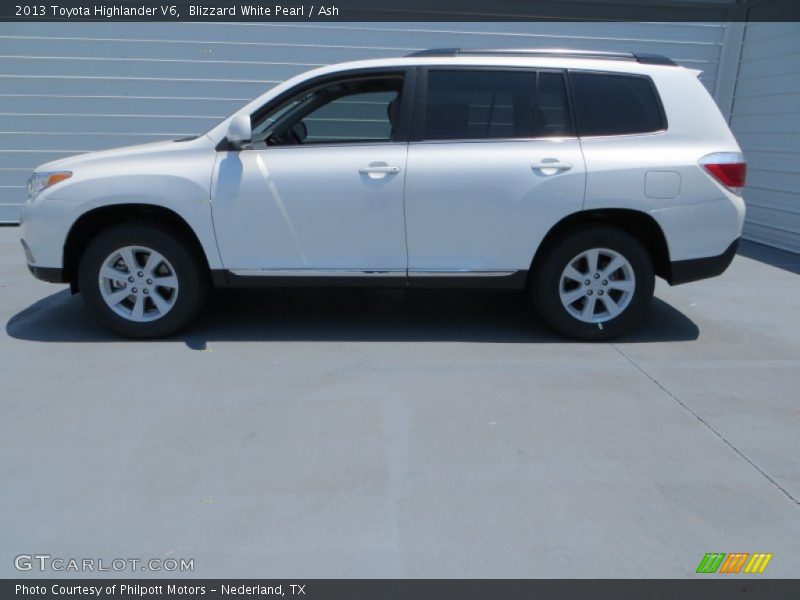 Blizzard White Pearl / Ash 2013 Toyota Highlander V6