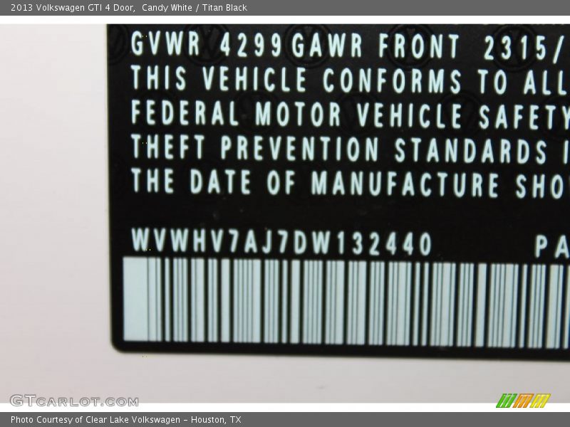 Candy White / Titan Black 2013 Volkswagen GTI 4 Door