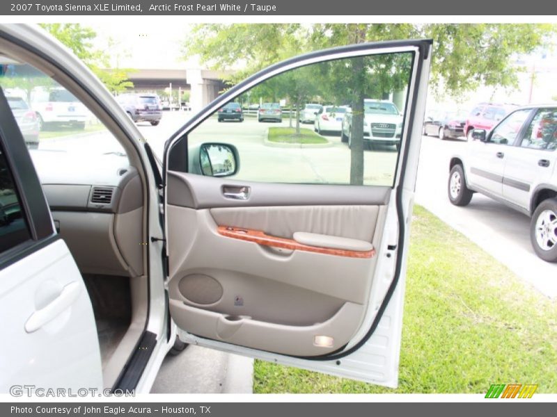 Arctic Frost Pearl White / Taupe 2007 Toyota Sienna XLE Limited