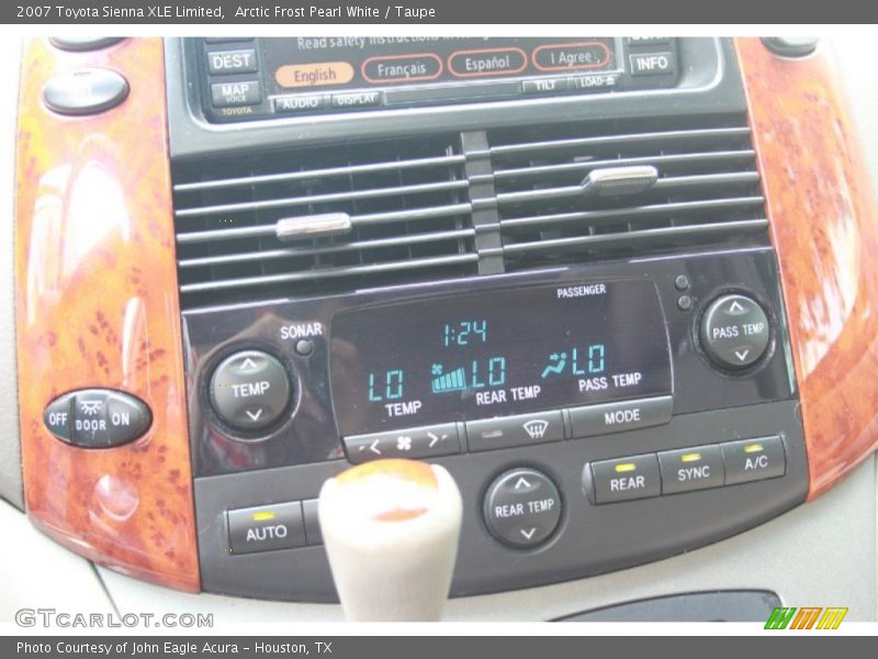 Arctic Frost Pearl White / Taupe 2007 Toyota Sienna XLE Limited