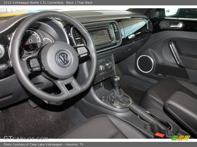 Black / Titan Black 2013 Volkswagen Beetle 2.5L Convertible