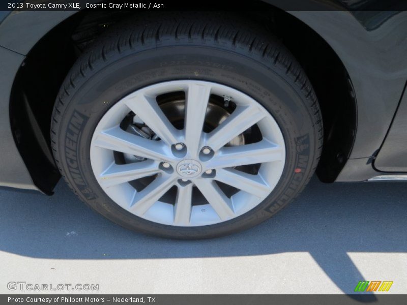 Cosmic Gray Metallic / Ash 2013 Toyota Camry XLE