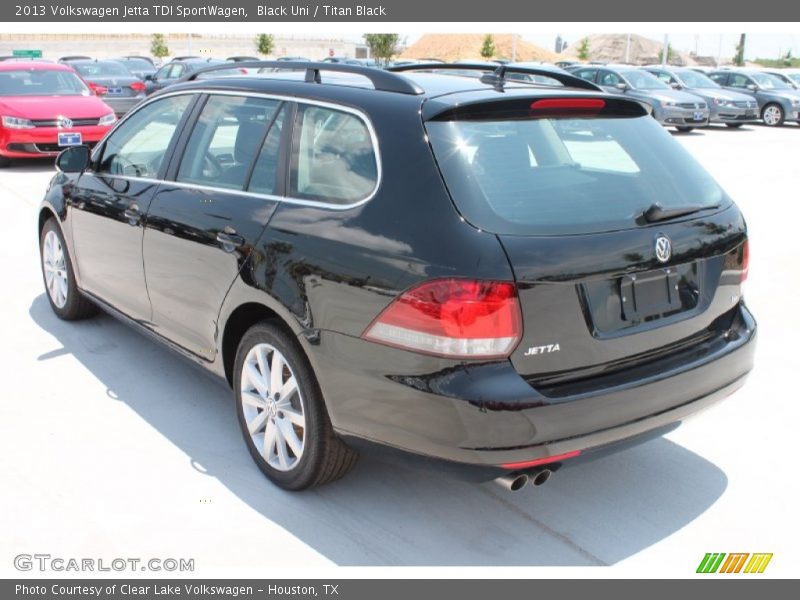 Black Uni / Titan Black 2013 Volkswagen Jetta TDI SportWagen