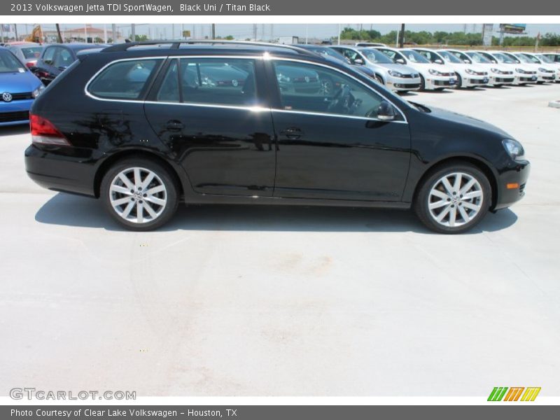 Black Uni / Titan Black 2013 Volkswagen Jetta TDI SportWagen