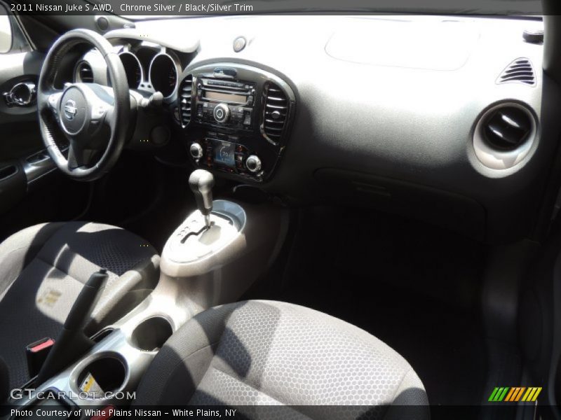 Chrome Silver / Black/Silver Trim 2011 Nissan Juke S AWD