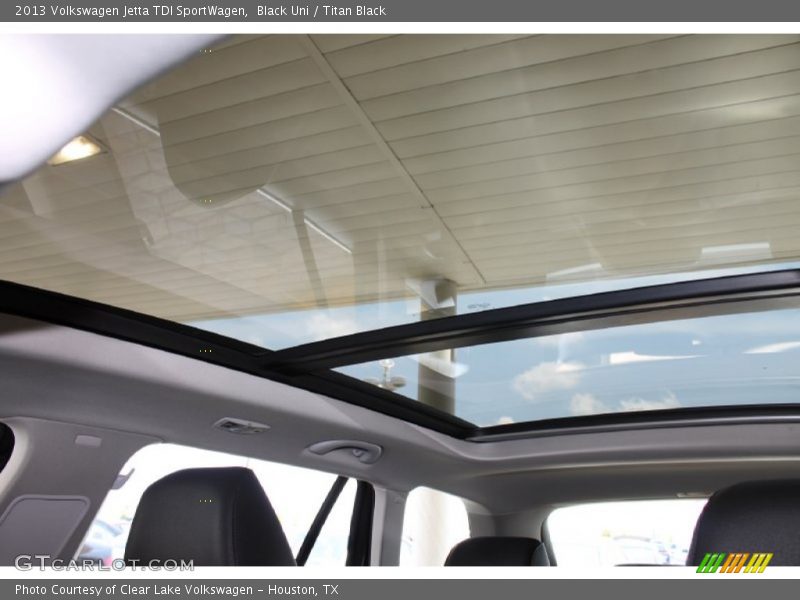Black Uni / Titan Black 2013 Volkswagen Jetta TDI SportWagen