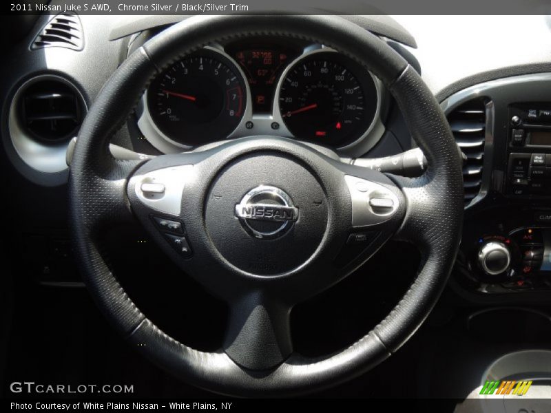 Chrome Silver / Black/Silver Trim 2011 Nissan Juke S AWD