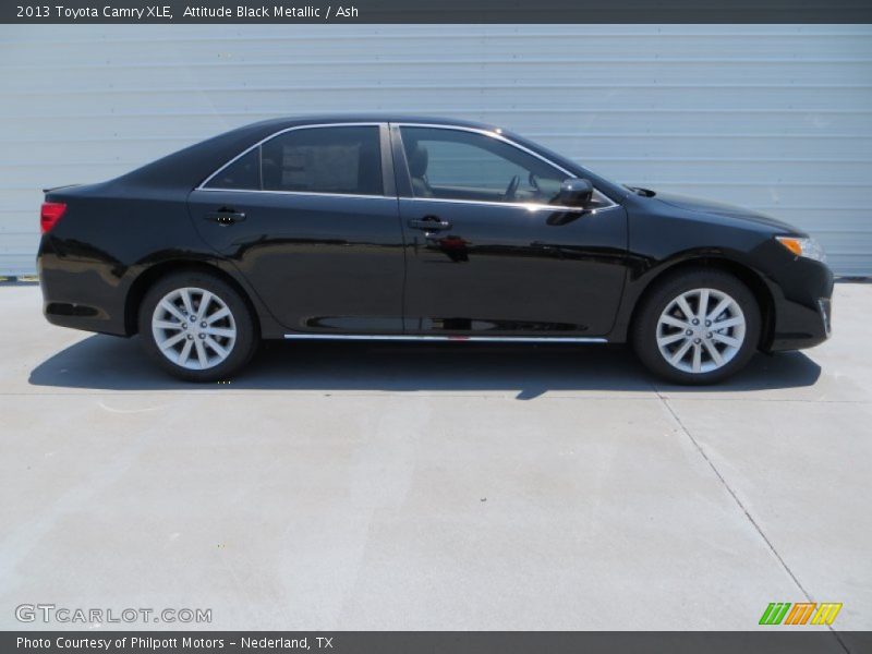 Attitude Black Metallic / Ash 2013 Toyota Camry XLE