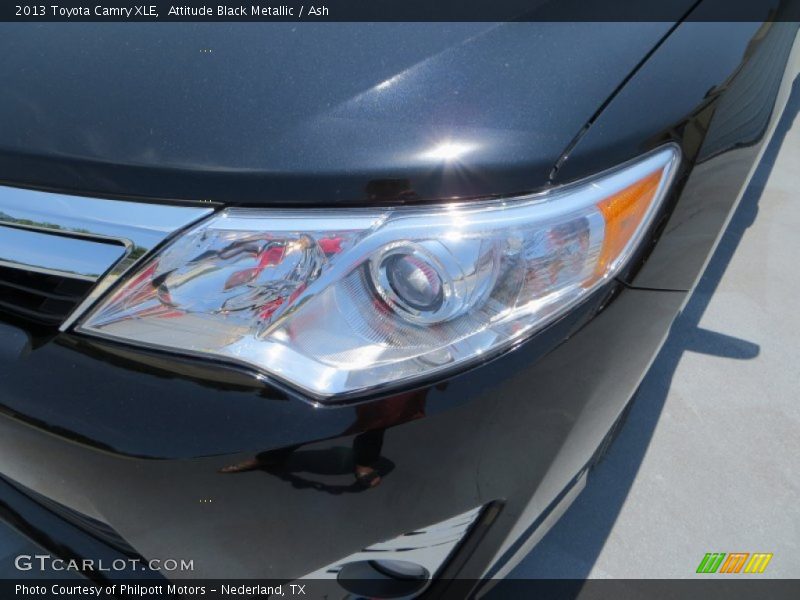 Attitude Black Metallic / Ash 2013 Toyota Camry XLE