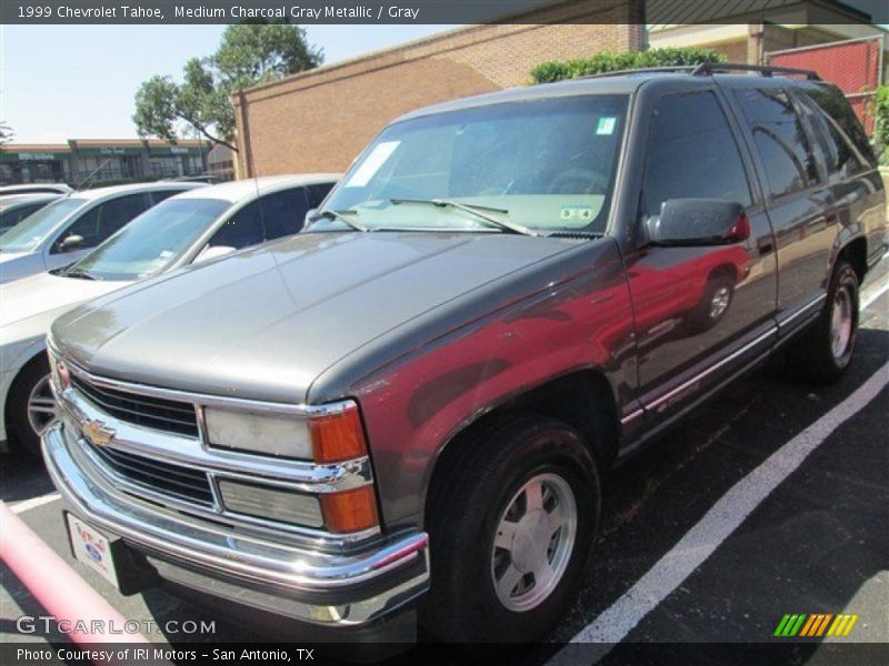 Medium Charcoal Gray Metallic / Gray 1999 Chevrolet Tahoe