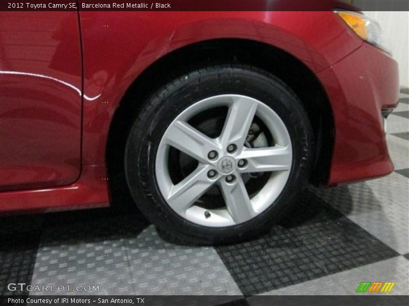 Barcelona Red Metallic / Black 2012 Toyota Camry SE