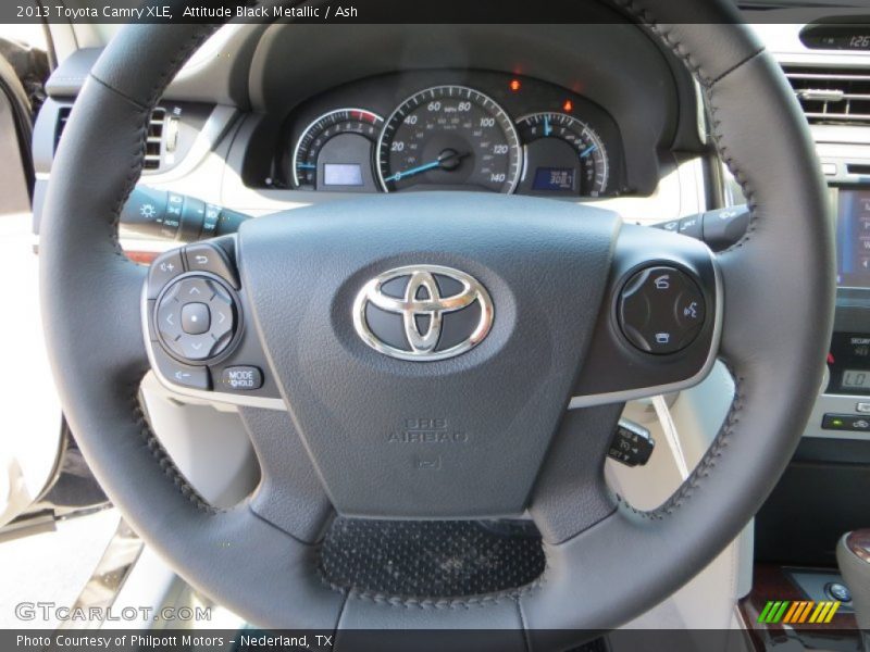 Attitude Black Metallic / Ash 2013 Toyota Camry XLE