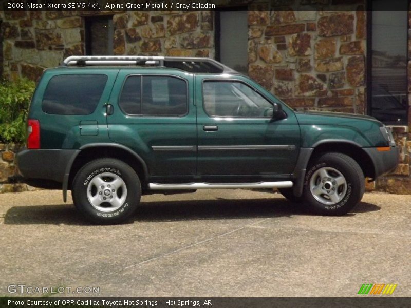 Alpine Green Metallic / Gray Celadon 2002 Nissan Xterra SE V6 4x4