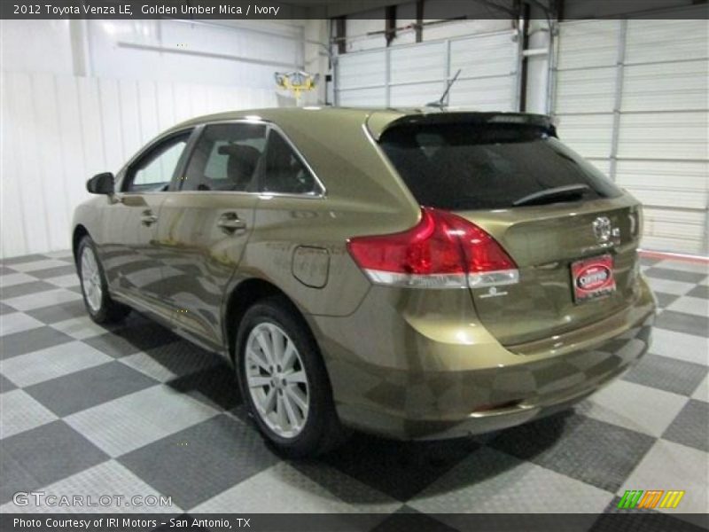 Golden Umber Mica / Ivory 2012 Toyota Venza LE