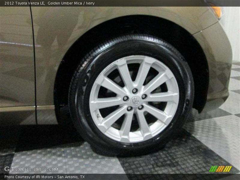 Golden Umber Mica / Ivory 2012 Toyota Venza LE