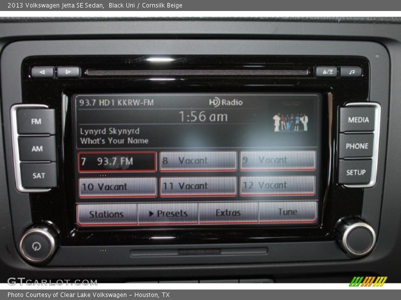 Black Uni / Cornsilk Beige 2013 Volkswagen Jetta SE Sedan