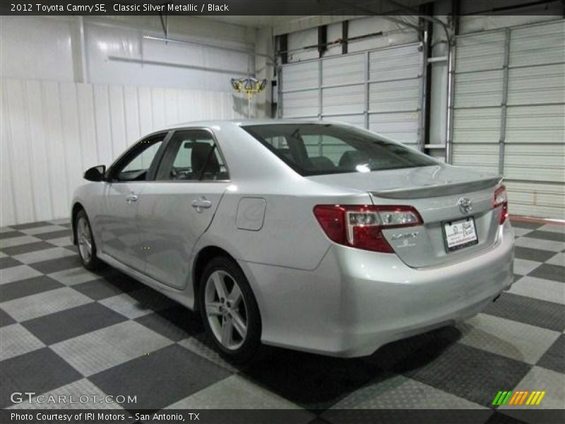 Classic Silver Metallic / Black 2012 Toyota Camry SE