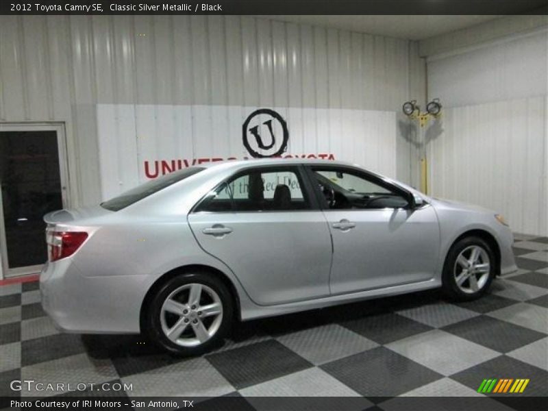 Classic Silver Metallic / Black 2012 Toyota Camry SE