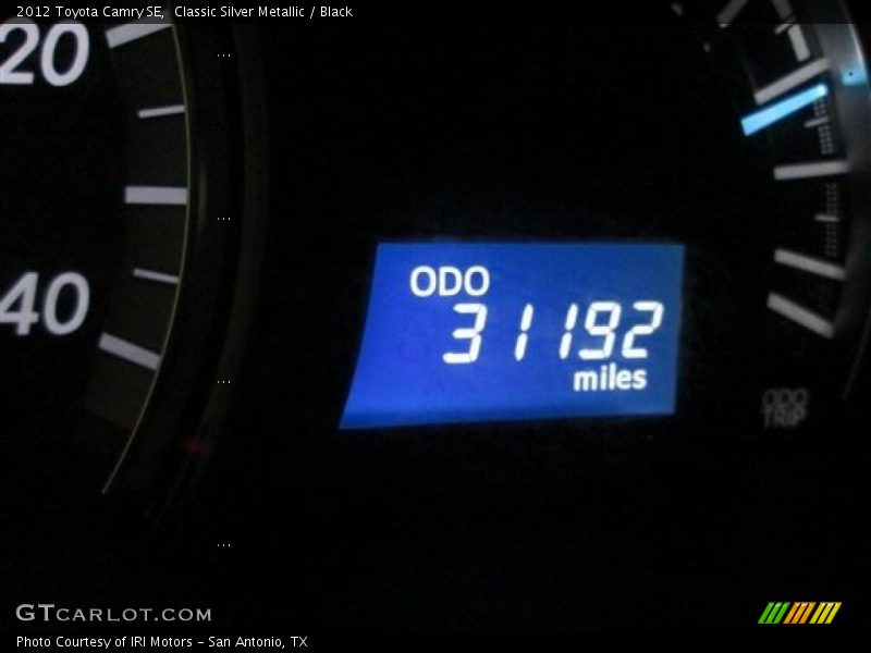 Classic Silver Metallic / Black 2012 Toyota Camry SE