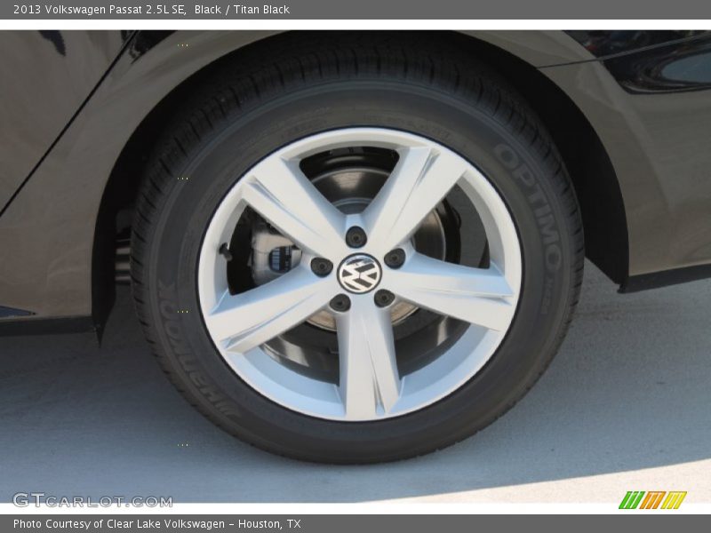 Black / Titan Black 2013 Volkswagen Passat 2.5L SE