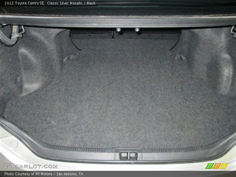 Classic Silver Metallic / Black 2012 Toyota Camry SE