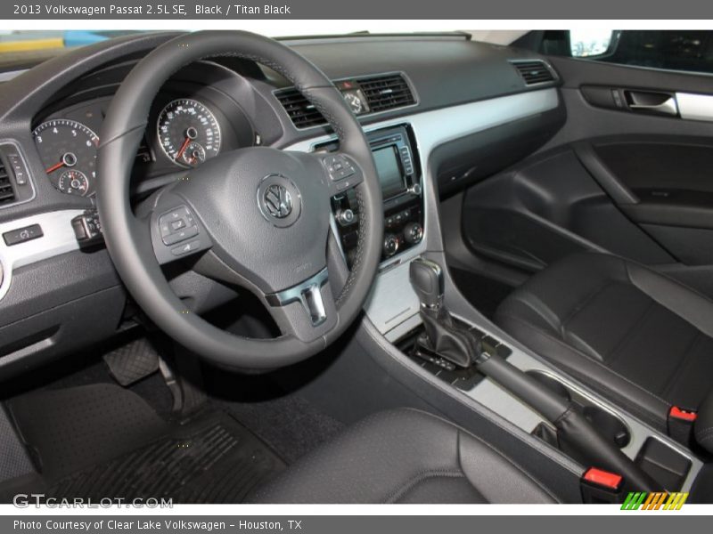 Black / Titan Black 2013 Volkswagen Passat 2.5L SE